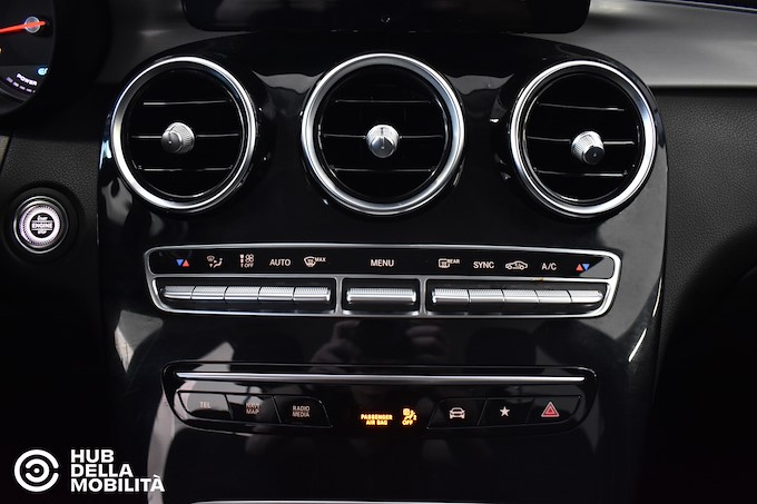 MERCEDES-BENZ GLC 200 4Matic EQ-Boost Business